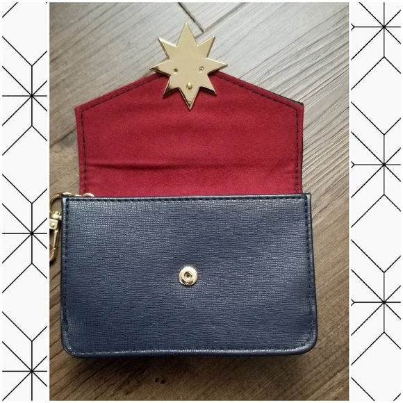 Captain Marvel Navy Wallet with Gold Star Clasp - Picture 7 of 9